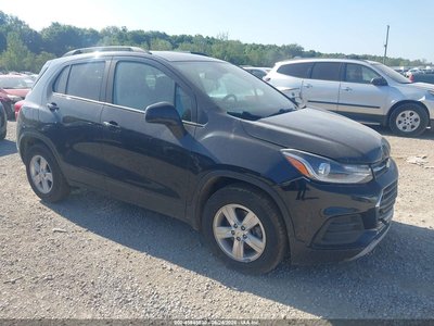 KL7CJLSB8MB****** 2021 Chevrolet Trax