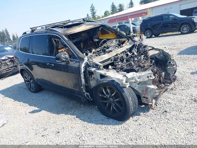 YV4A22PK3G1****** 2016 Volvo XC90