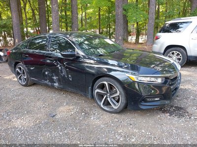 1HGCV1F3XKA****** 2019 Honda Accord