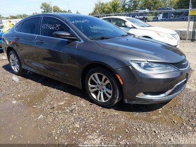 1C3CCCAB8FN****** 2015 Chrysler 200