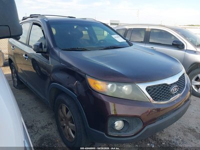 5XYKT3A60CG****** 2012 Kia Sorento