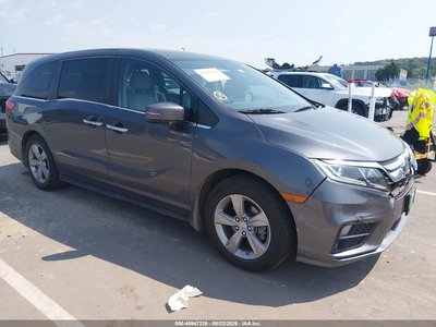5FNRL6H74JB****** 2018 Honda Odyssey