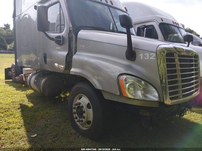 1FUJGLDR1DS****** 2013 Freightliner Cascadia