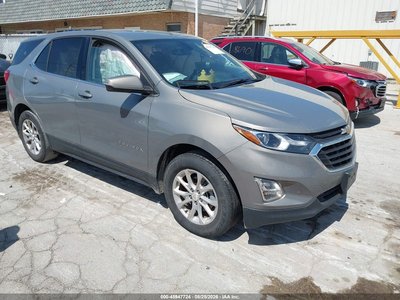 3GNAXJEV6JS****** 2018 Chevrolet Equinox