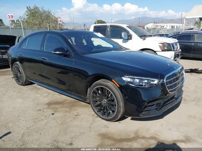 W1K6G6KB4PA****** 2023 Mercedes-Benz S-Class