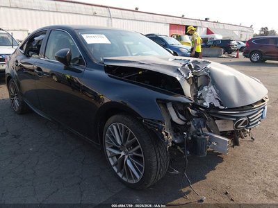JTHBF1D27F5****** 2015 Lexus IS