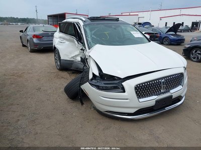 2LMPJ8K93NB****** 2022 Lincoln Nautilus