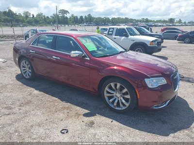 2019 Chrysler 300