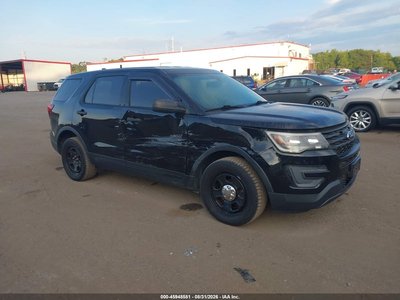 1FM5K8AR2HG****** 2017 Ford Utility Police Interceptor