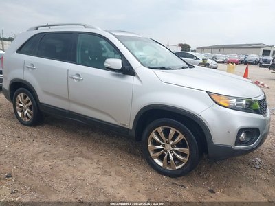 5XYKUDA25BG****** 2011 Kia Sorento