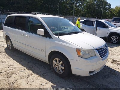 2A8HR54P88R****** 2008 Chrysler Town & Country
