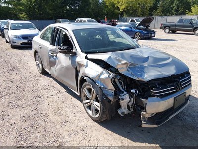 2014 Volkswagen Passat