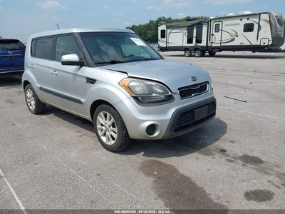 KNDJT2A60C7****** 2012 Kia Soul