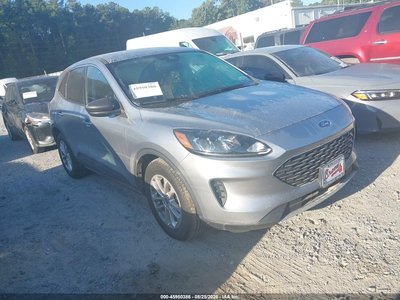 1FMCU0G69NU****** 2022 Ford Escape