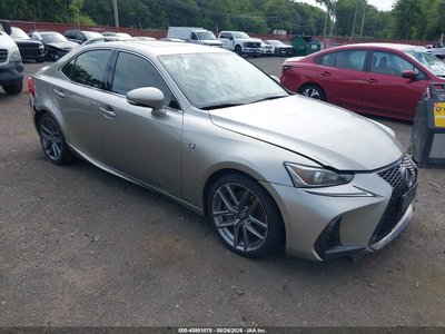 JTHCM1D27H5****** 2017 Lexus IS 300