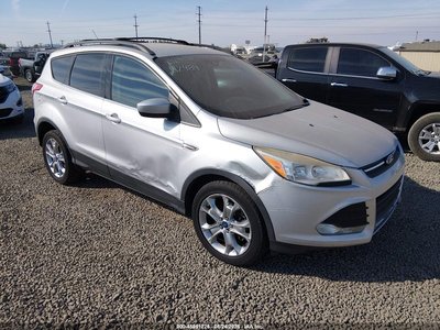 1FMCU9GX4DU****** 2013 Ford Escape