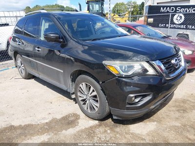 5N1DR2MM5HC****** 2017 Nissan Pathfinder