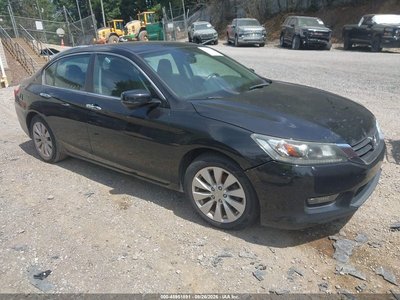 1HGCR2F8XEA****** 2014 Honda Accord