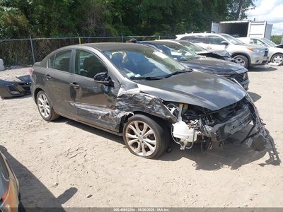 JM1BL1U68B1****** 2011 Mazda 3