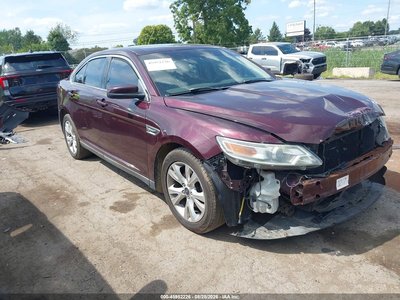 1FAHP2HW7BG****** 2011 Ford Taurus