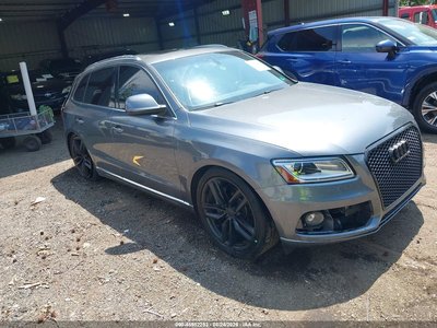 WA1CMAFP4EA****** 2014 Audi Q5