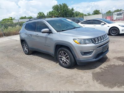 3C4NJCBB2JT****** 2018 Jeep Compass