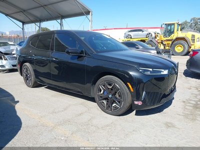 WB523CF02RC****** 2024 BMW IX