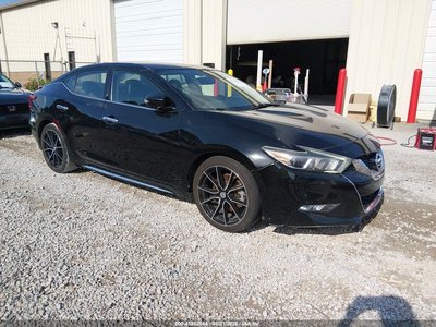 2016 Nissan Maxima