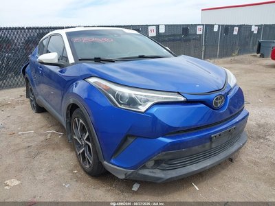 JTNKHMBX9J1****** 2018 Toyota C-HR