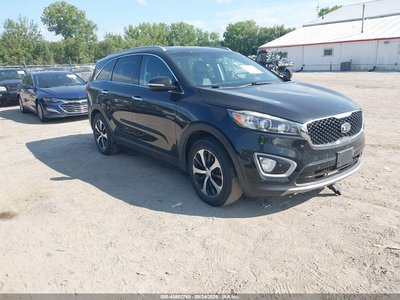5XYPH4A59JG****** 2018 Kia Sorento