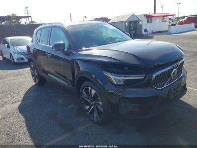 YV4L12UN0P2****** 2023 Volvo XC40