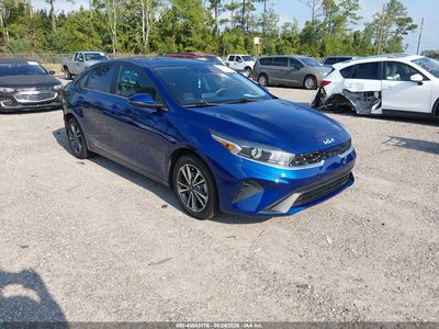 3KPF24AD7NE****** 2022 Kia Forte
