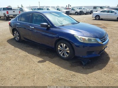 1HGCR2F33EA****** 2014 Honda Accord