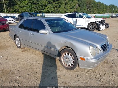 WDBJF65J3YB****** 2000 Mercedes-Benz E 320