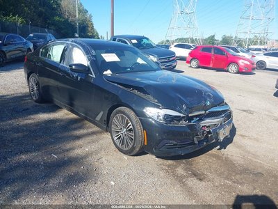 WBAJA7C5XJW****** 2018 BMW 5 Series