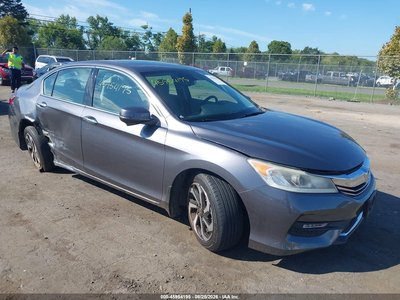 1HGCR3F07HA****** 2017 Honda Accord