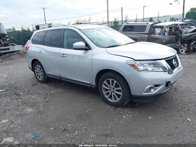 5N1AR2MMXGC****** 2016 Nissan Pathfinder
