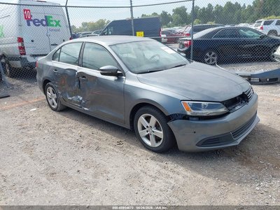 3VW3L7AJ9DM****** 2013 Volkswagen Jetta