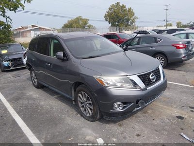 5N1AR2MN1FC****** 2015 Nissan Pathfinder