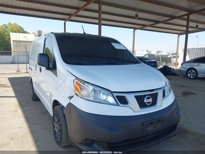 2015 Nissan NV 200