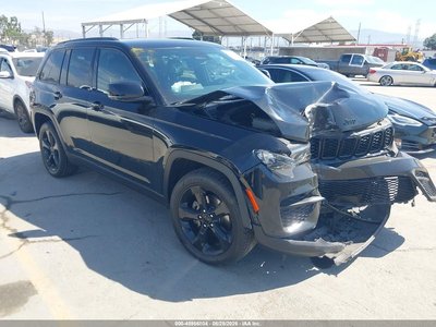2022 Jeep Grand Cherokee