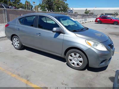 3N1CN7AP6CL****** 2012 Nissan Versa