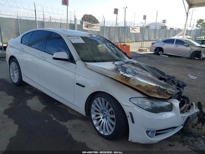 WBAFR7C5XBC****** 2011 BMW 5 Series