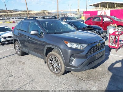JTMC1RFV3KD****** 2019 Toyota RAV4