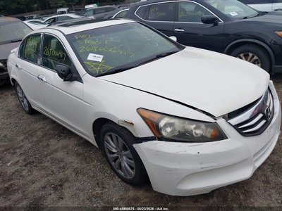 1HGCP2F8XBA****** 2011 Honda Accord