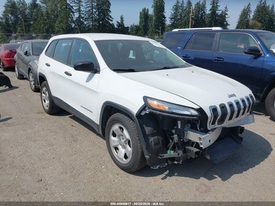 1C4PJLAB9GW****** 2016 Jeep Cherokee
