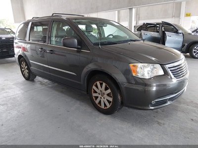 2C4RC1BG6GR****** 2016 Chrysler Town & Country