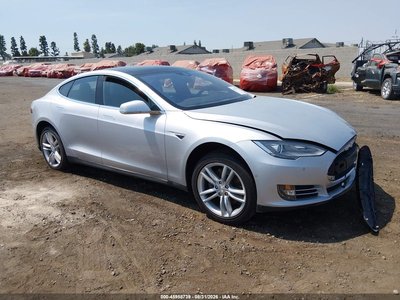2015 Tesla Model S