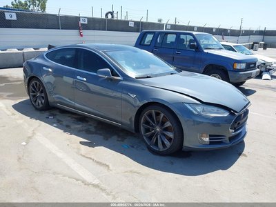 5YJSA1DP3DF****** 2013 Tesla Model S