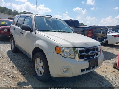 1FMCU0D75AK****** 2010 Ford Escape